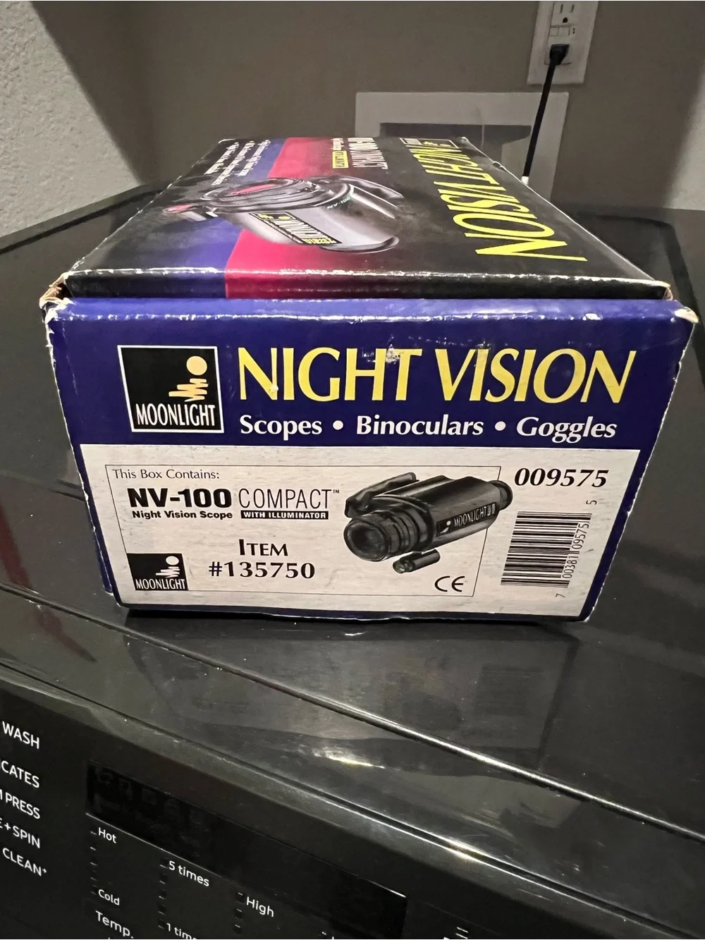 Moonlight NV-100 Compact Night Vision Scope - Black